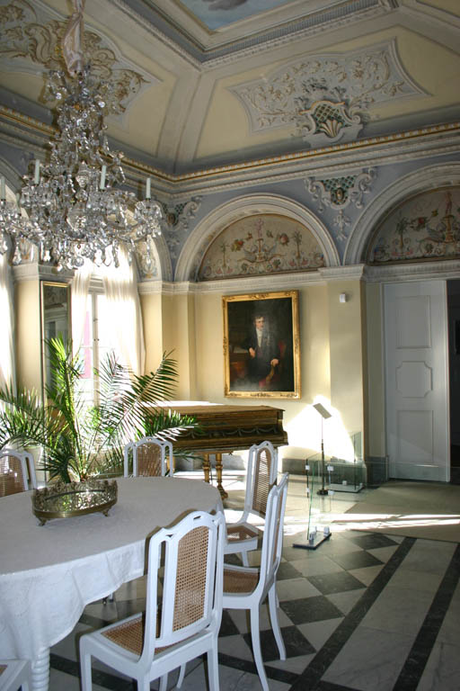 45-the dining room